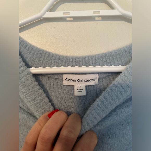 Calvin Klein cropped sweater - Picture 2 of 2